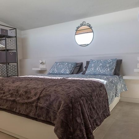 Ferienwohnung Radazul Marina Seafront 5 Exterior foto