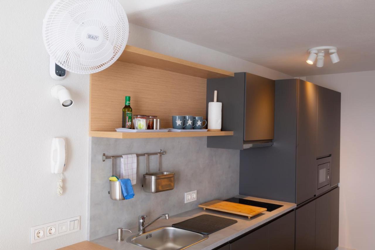 Ferienwohnung Radazul Marina Seafront 5 Exterior foto