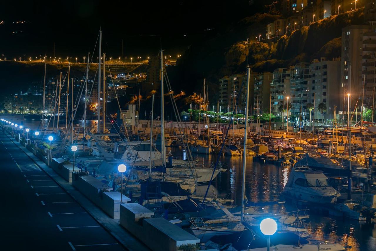 Ferienwohnung Radazul Marina Seafront 5 Exterior foto